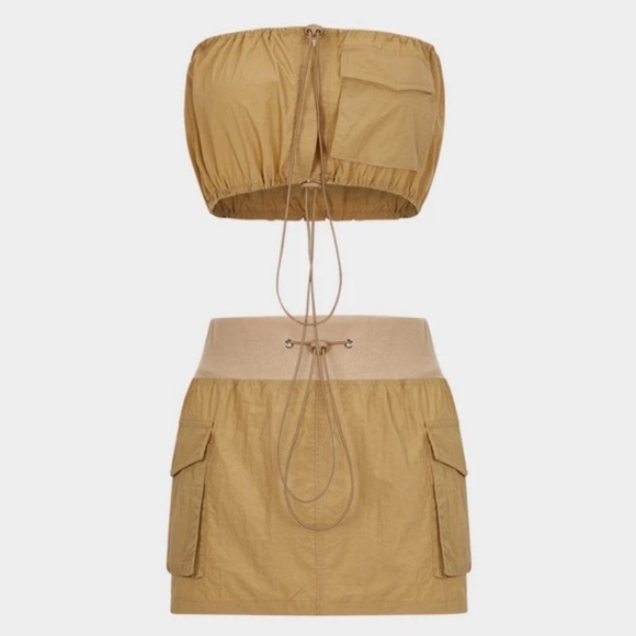 Cape Clique cargo mini skirt and crop top set size S - Picture 2 of 13